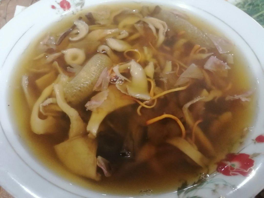 菌菇汤（菌菇乱炖）