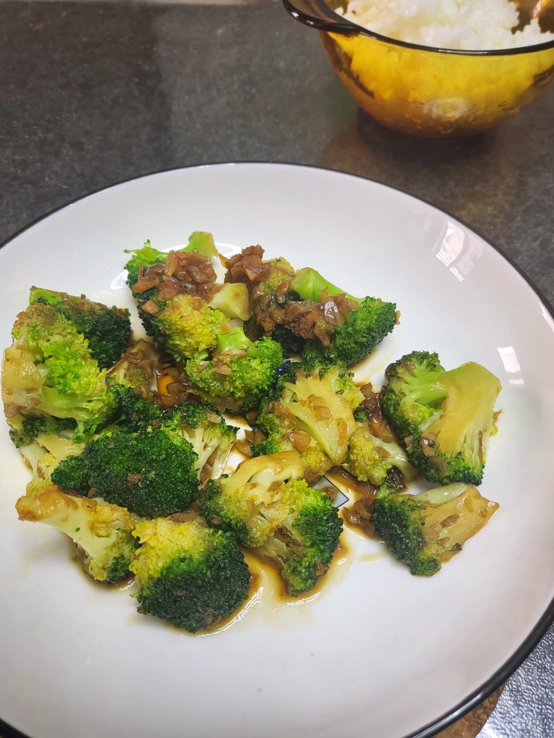 蚝油蒜蓉西兰花