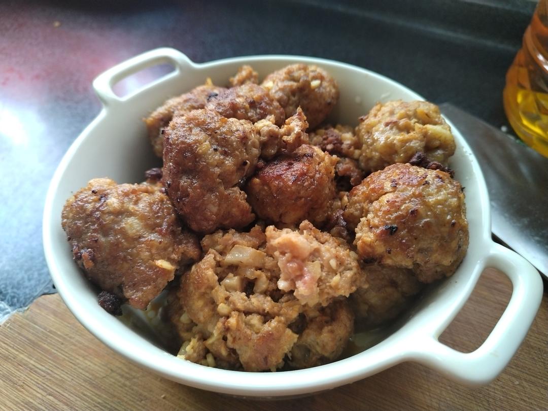 简单的红烧狮子头～拌饭太香了