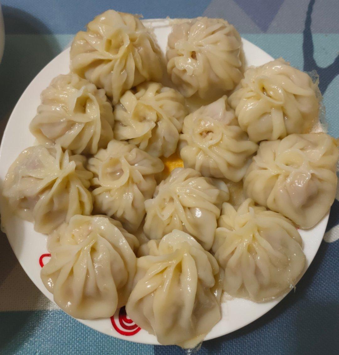 冰花水煎包——快手早餐，无需发面，用饺子皮就能做