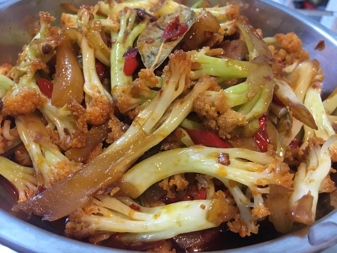 很“浪费”米饭的家常菜之一-------干锅菜花