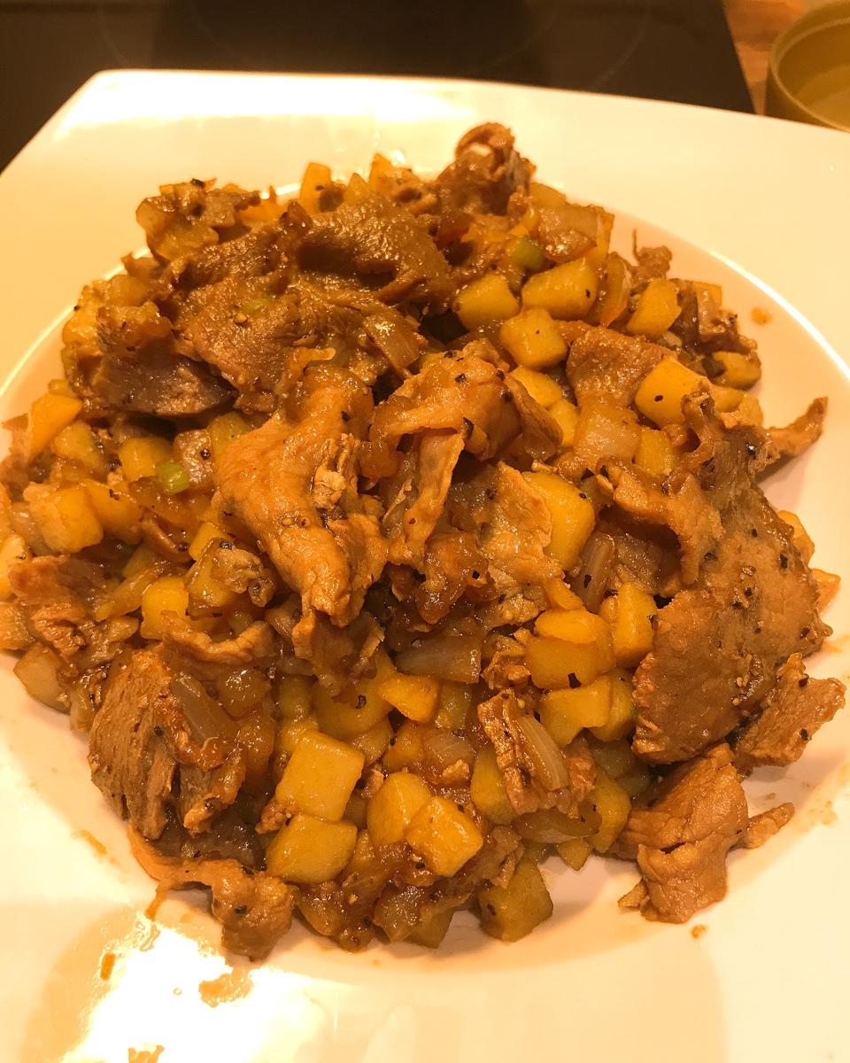 好吃到舔碗底的土豆肥牛拌饭
