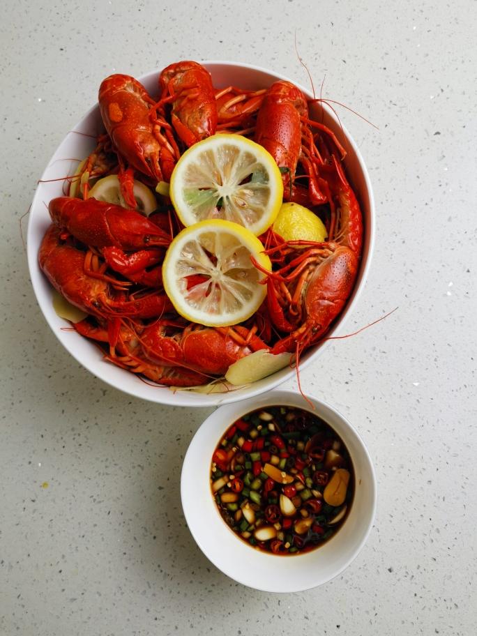 秘制靓靓蒸虾，低卡美味营养的做法