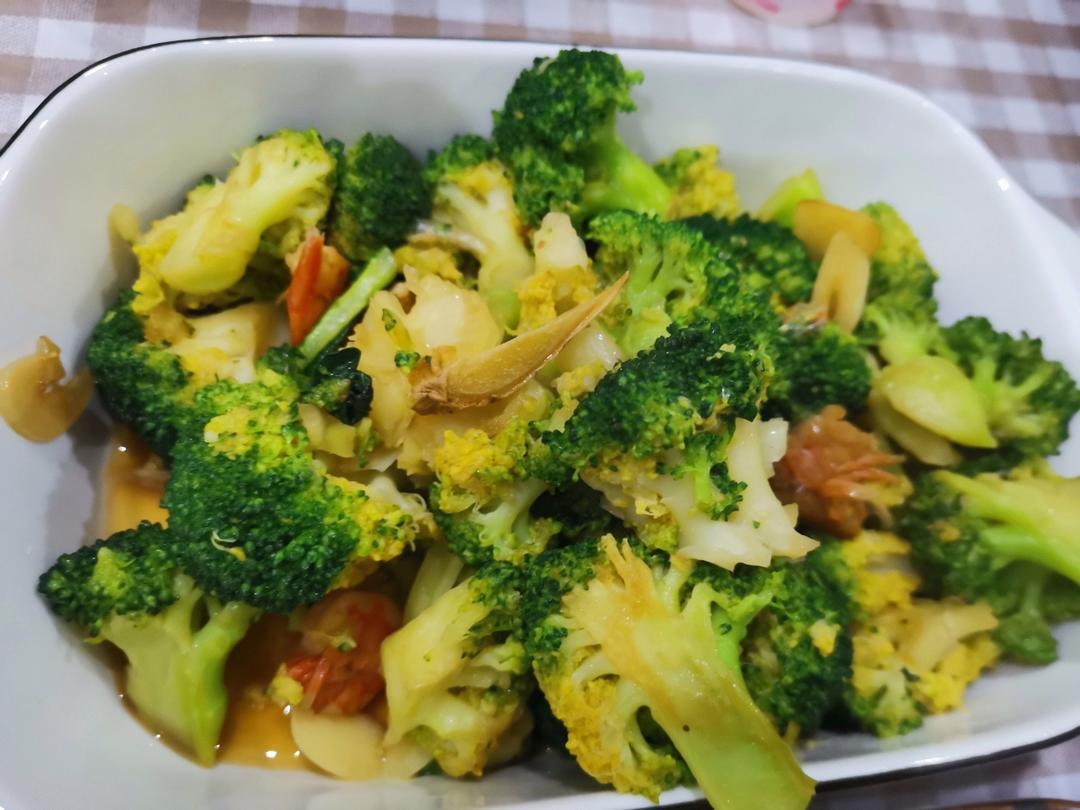 西兰花炒虾仁🍤