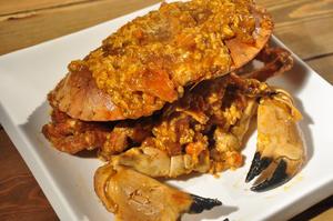 【变厨神】地道新加坡风味大餐 辣椒螃蟹的做法 步骤12