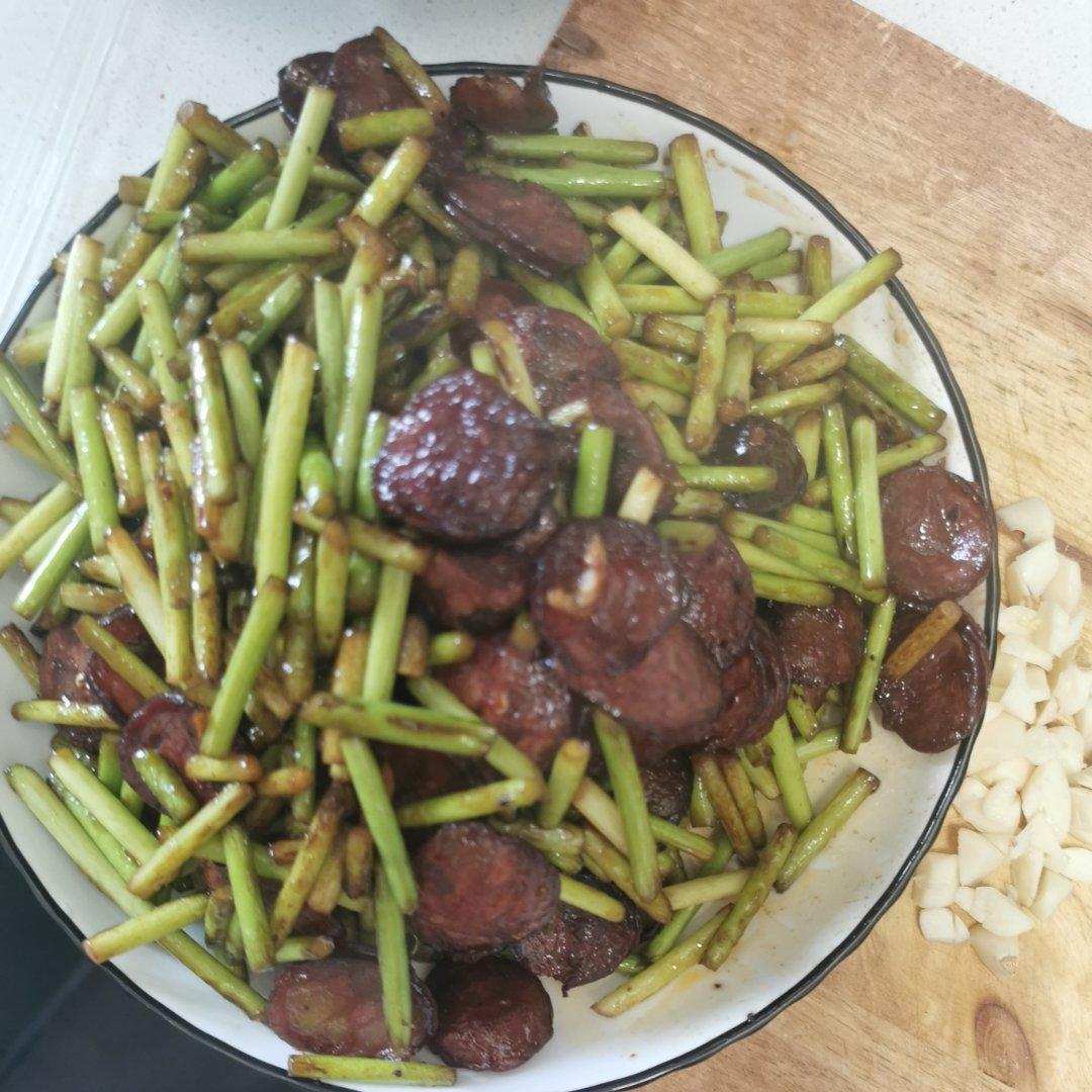 蒜薹炒腊肠