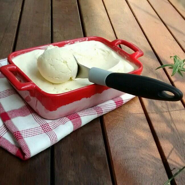 香蕉朗姆冰淇淋的做法