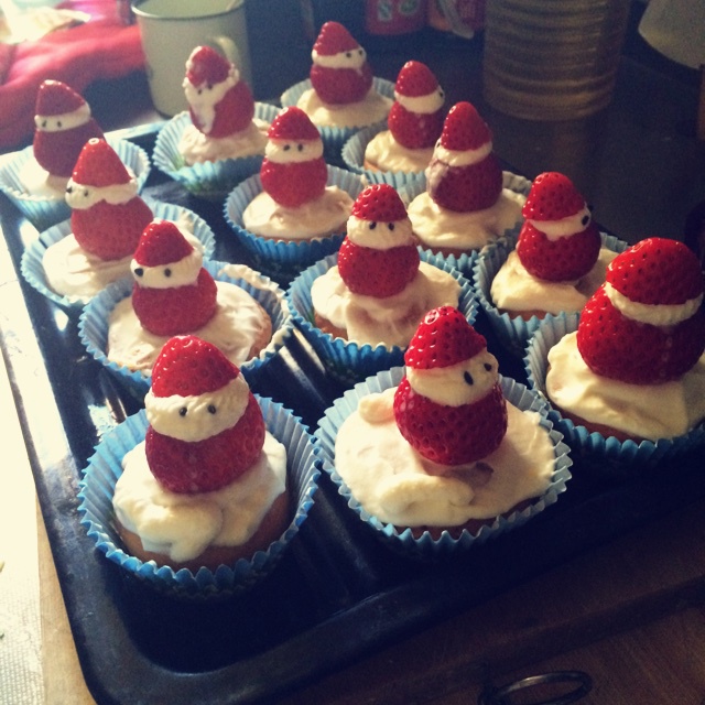 草莓圣诞老人、圣诞雪人