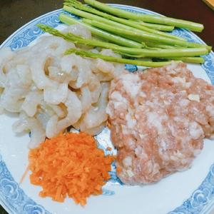水晶虾饺的做法 步骤1