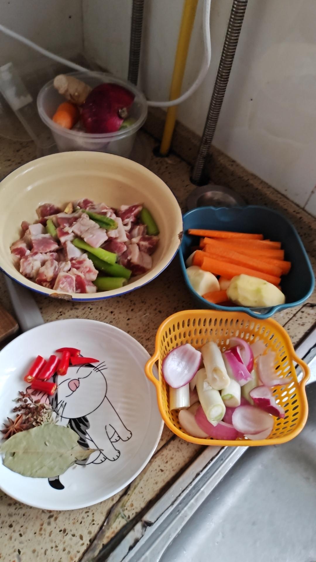 万能红烧牛肋条