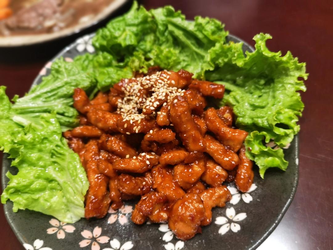 饭店里面糖醋里脊凭什么那么好吃，你看你也行