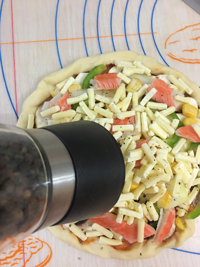 香香脆脆的薄底披萨