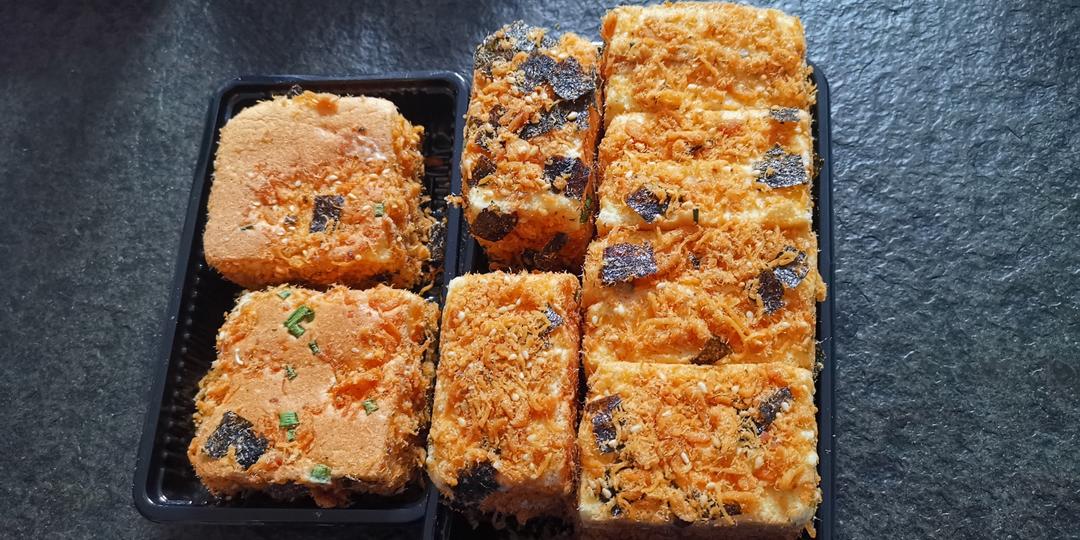 香葱海苔肉松芝麻蛋糕卷