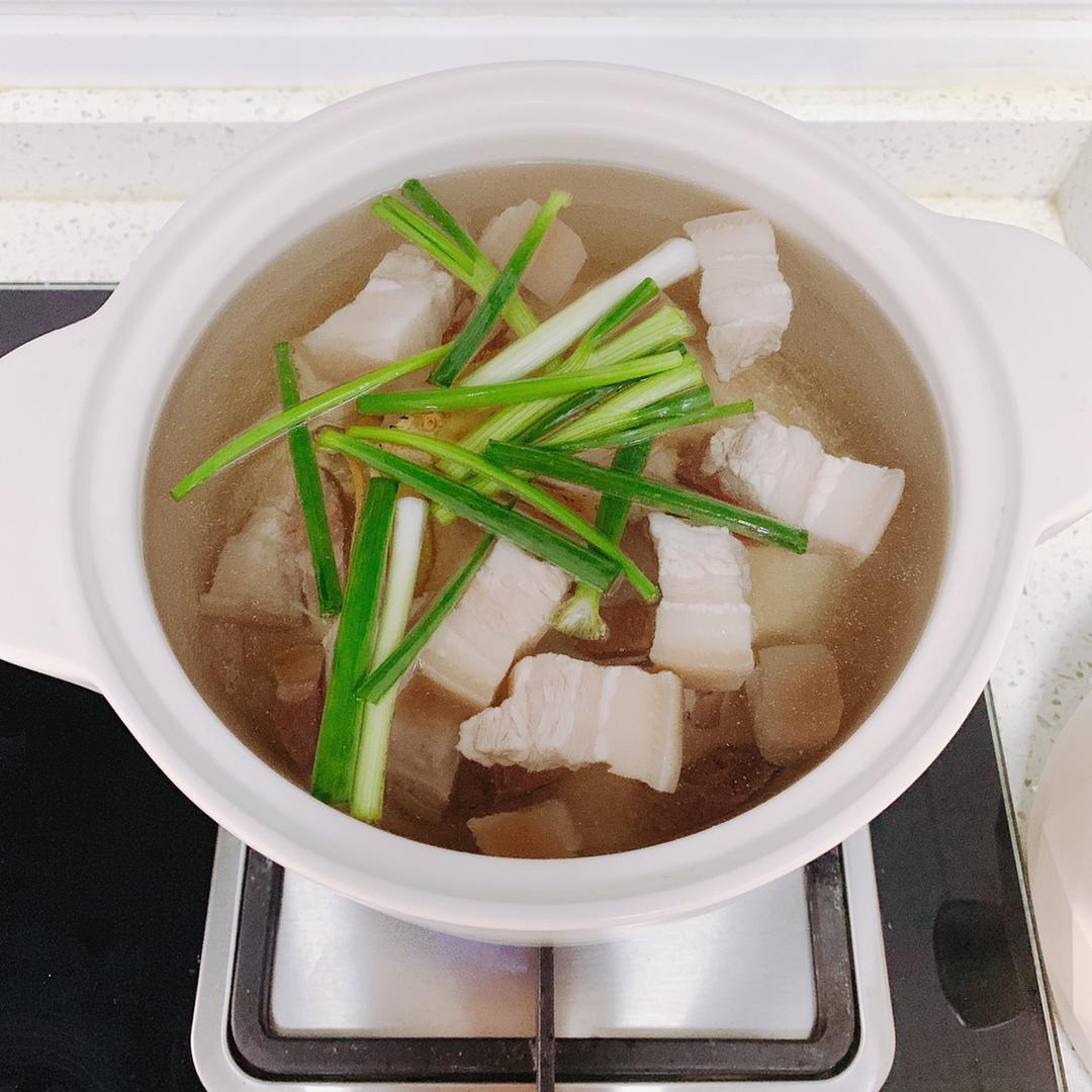 【腌笃鲜】