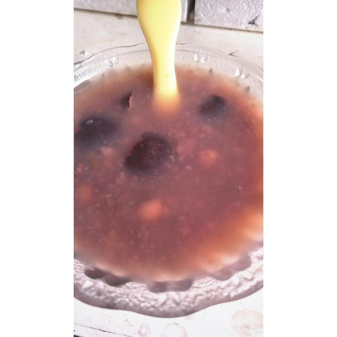 【减脂早餐】无油香蕉松饼（超简单）