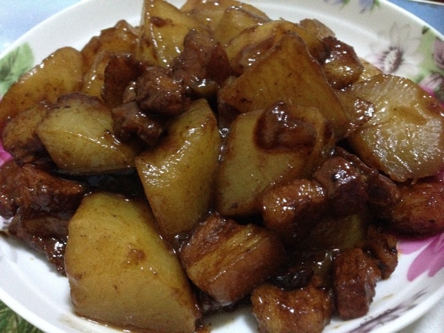 萝卜烧肉