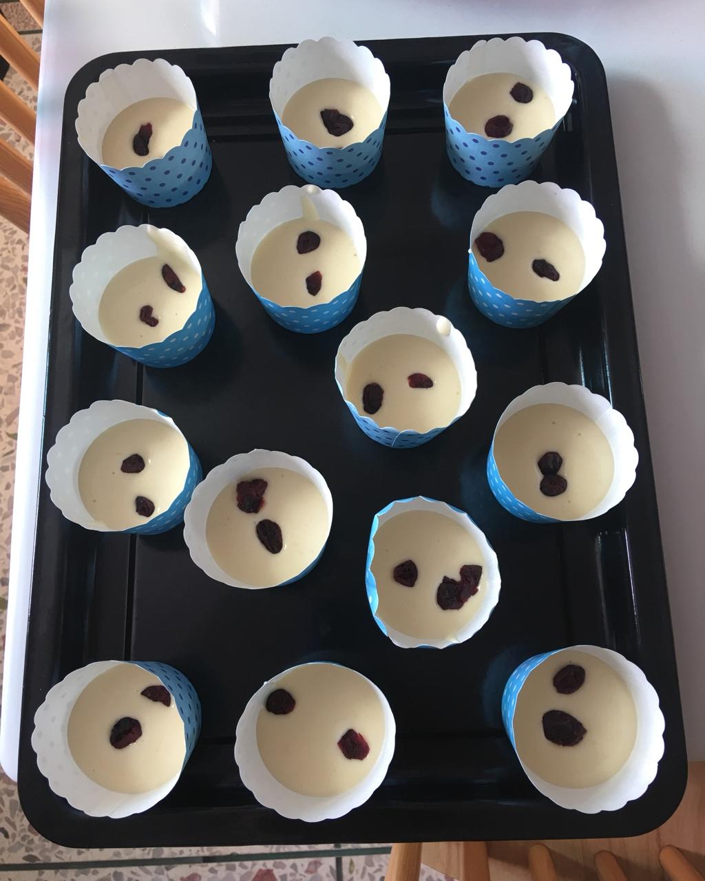 蔓越莓纸杯蛋糕