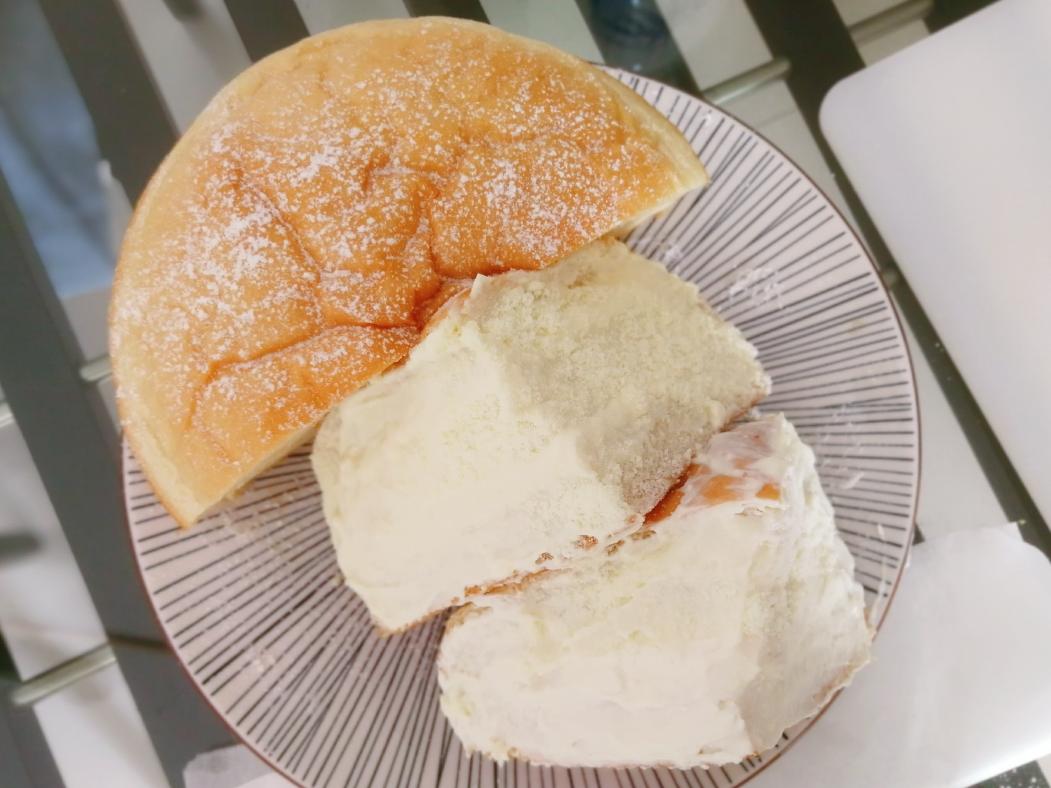 超极柔软的雪山芝士包