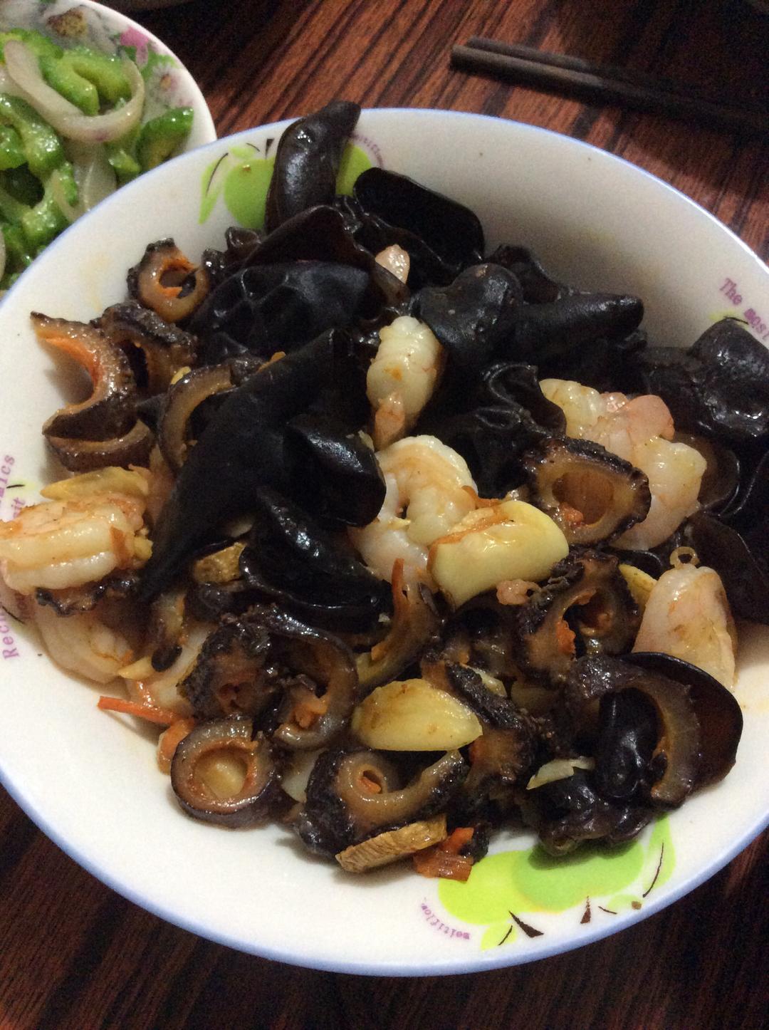 木耳海参炒虾仁