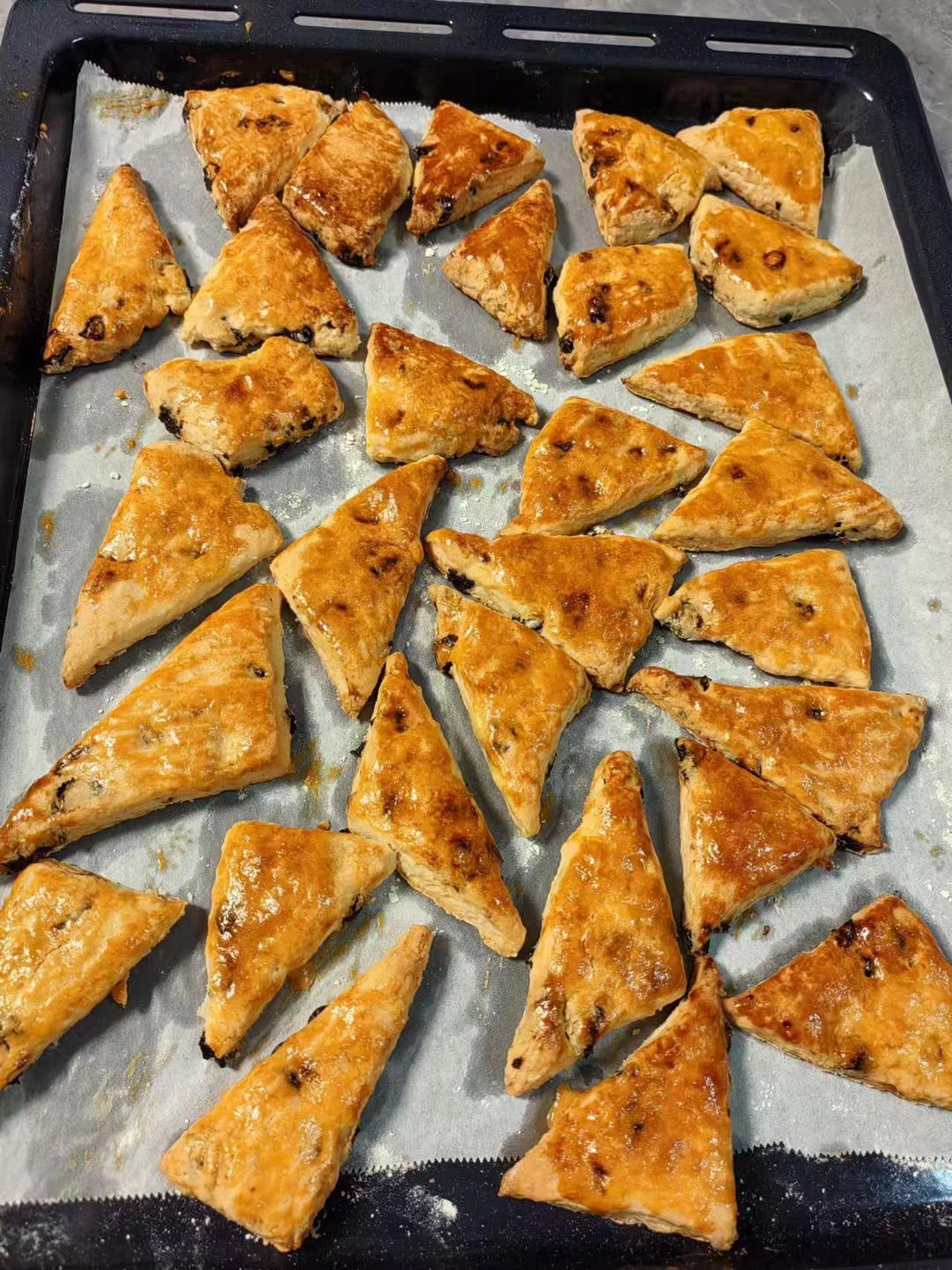 消耗淡奶油的司康