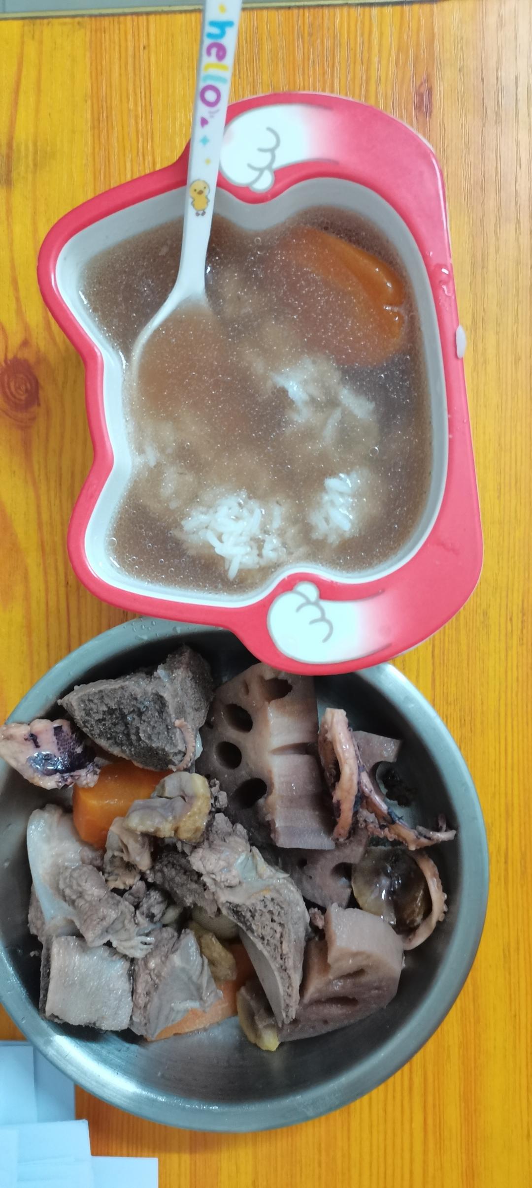 益补血气—章鱼莲藕汤