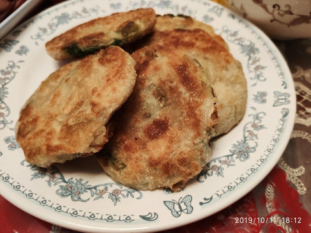 小馄饨皮葱油饼