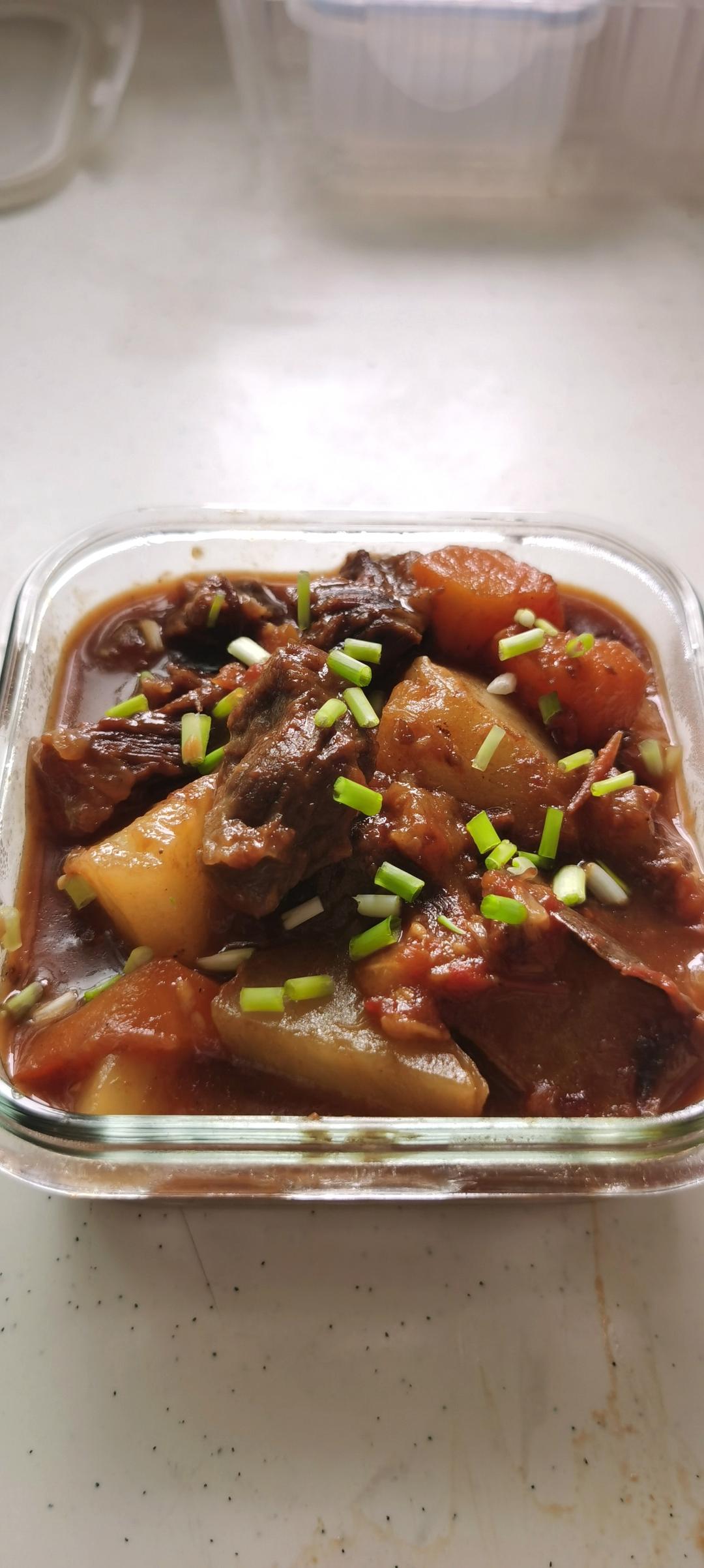 番茄土豆炖牛腩