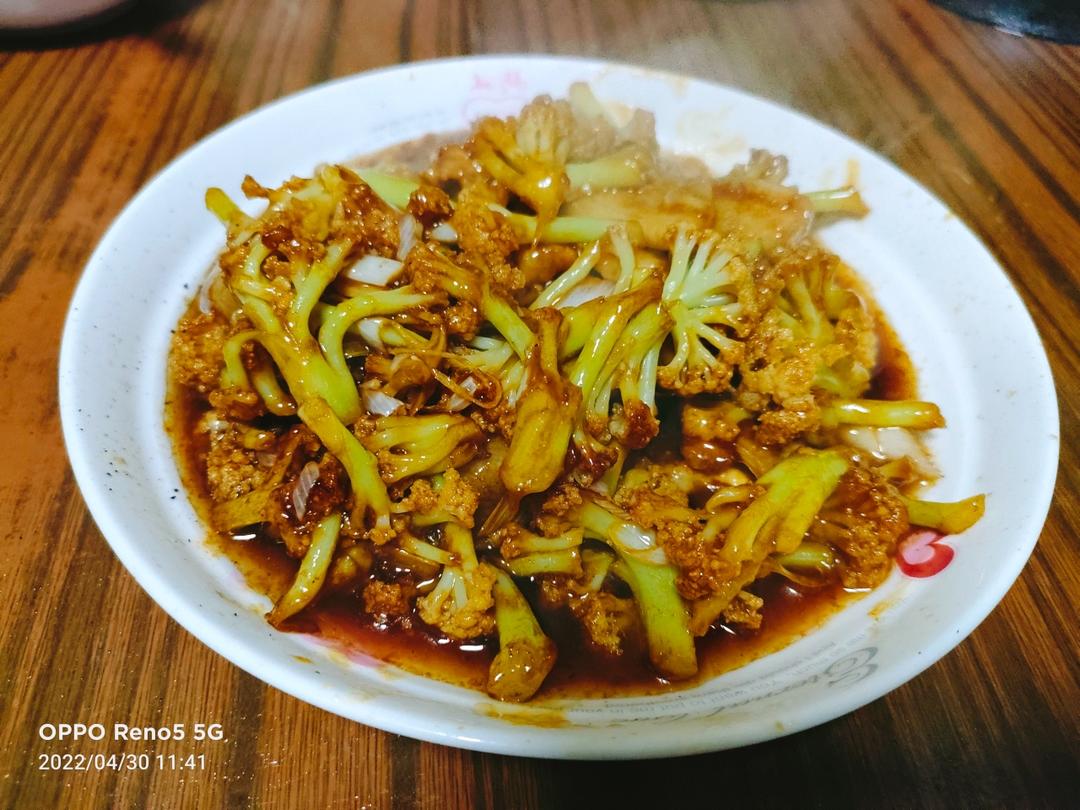家常素炒菜花，清脆！