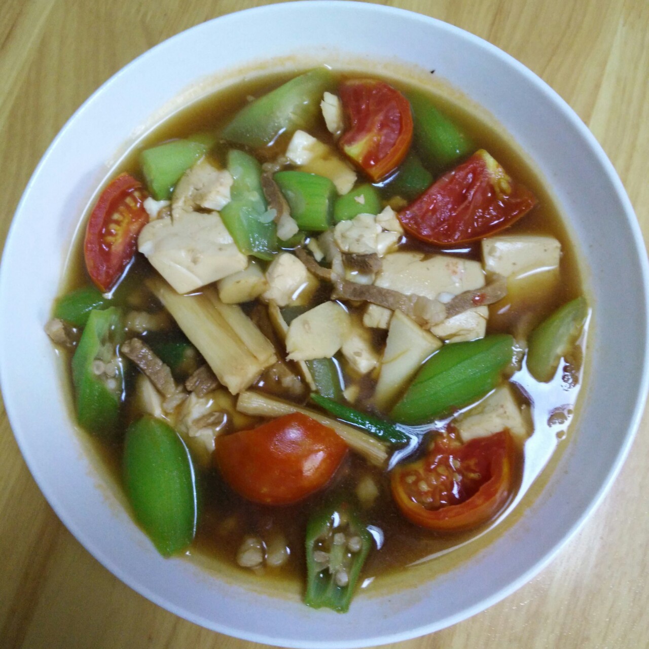 丝瓜豆腐汤