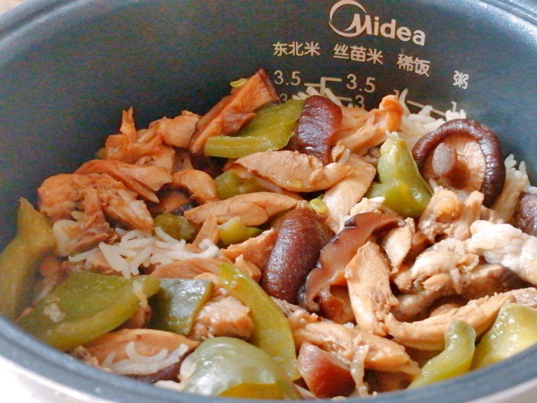 原汁香菇鸡糙米饭（一锅出）