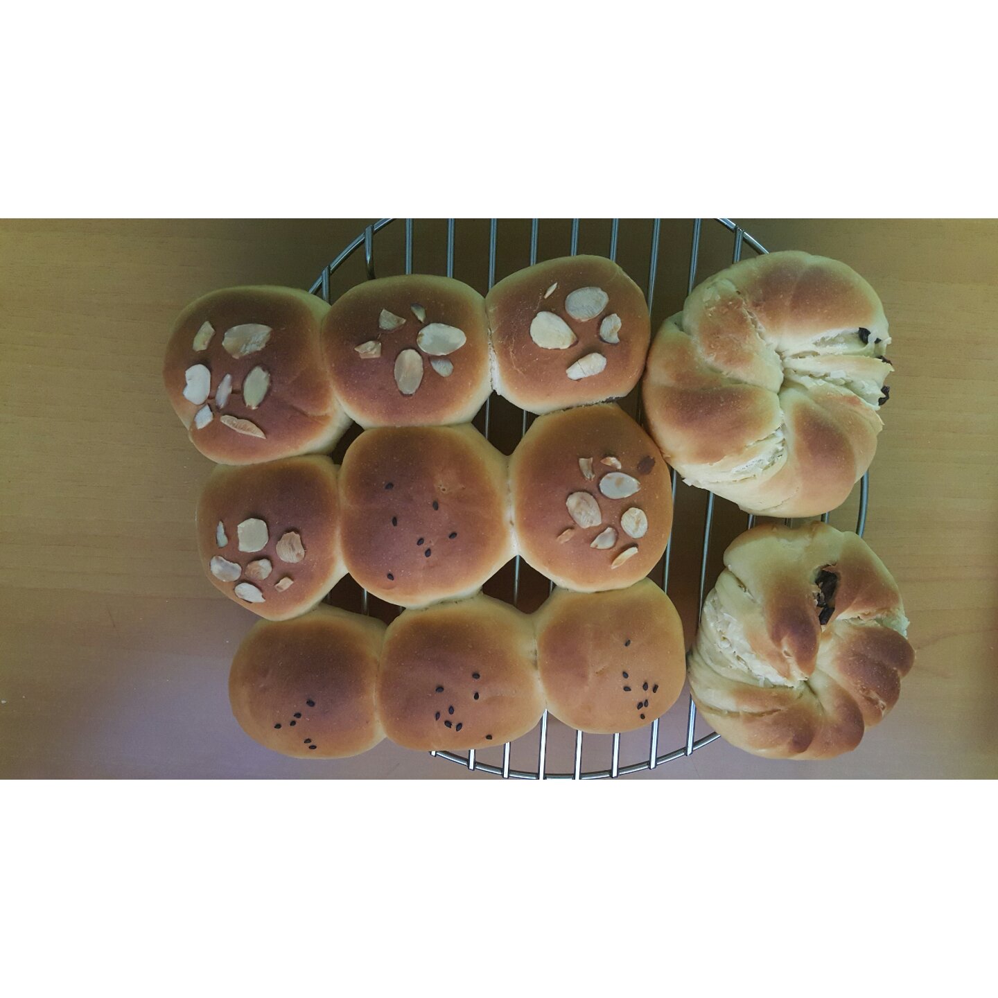 椰蓉叶子面包