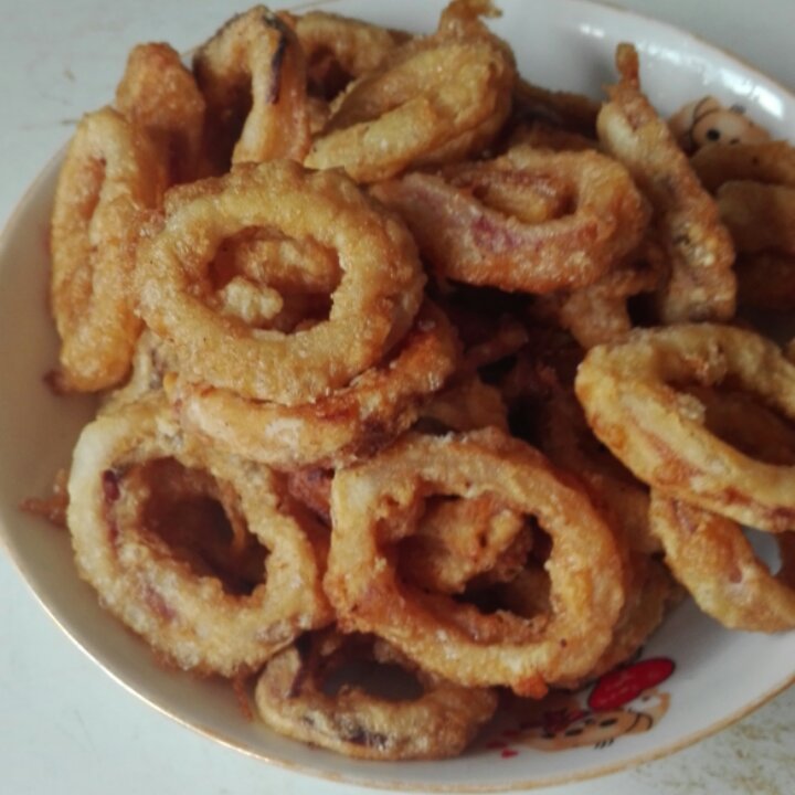 酥炸鱿鱼圈——好吃到停不了口