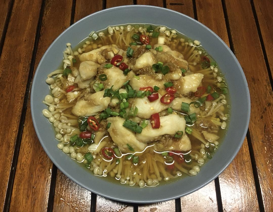 蒜蓉粉丝蒸龙利鱼