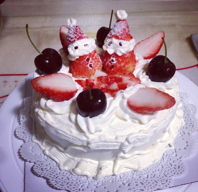 奶油水果装饰蛋糕