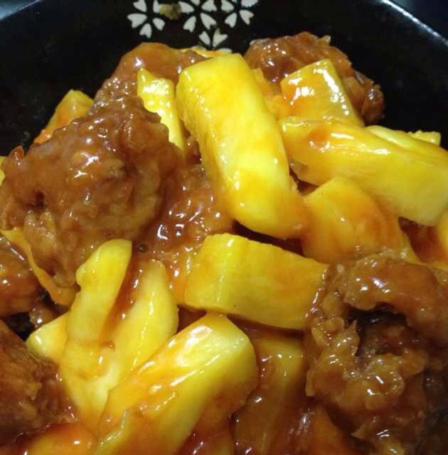 菠萝咕咾肉