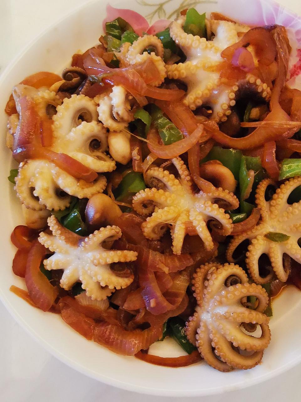 洋葱辣椒爆八爪鱼