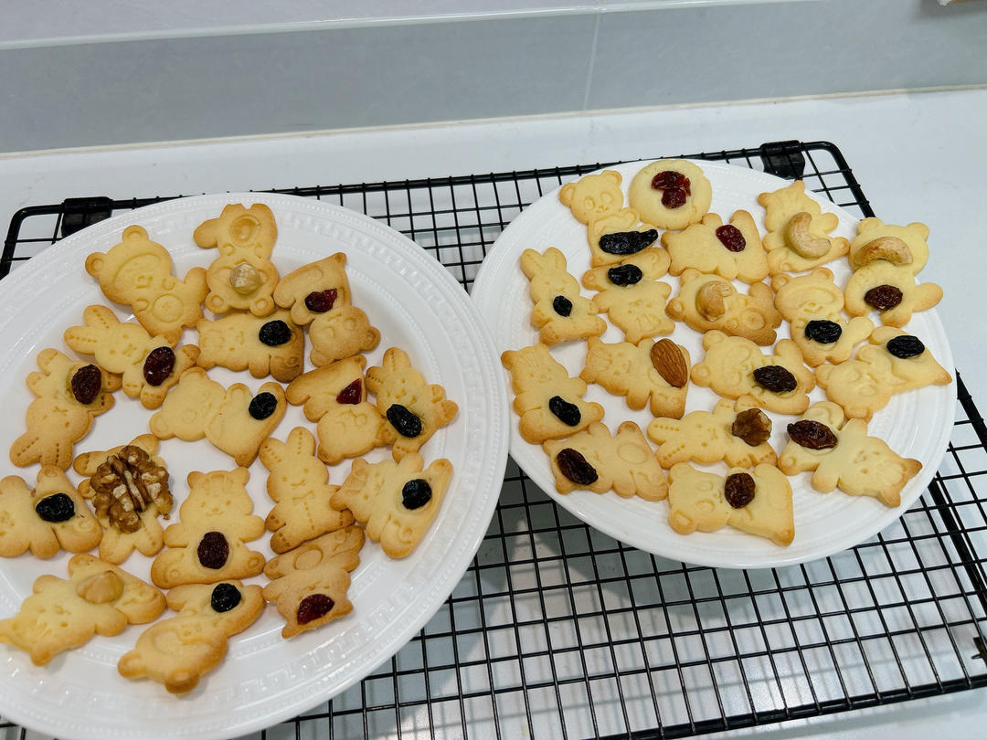 小朋友们超爱的卡通小饼干