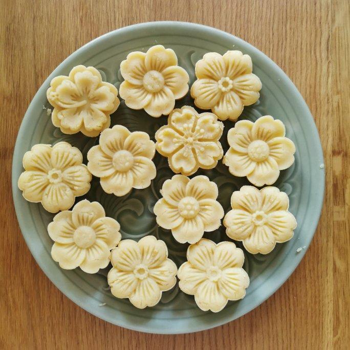 奶香绿豆糕（无豆腥味，超快手不麻烦）