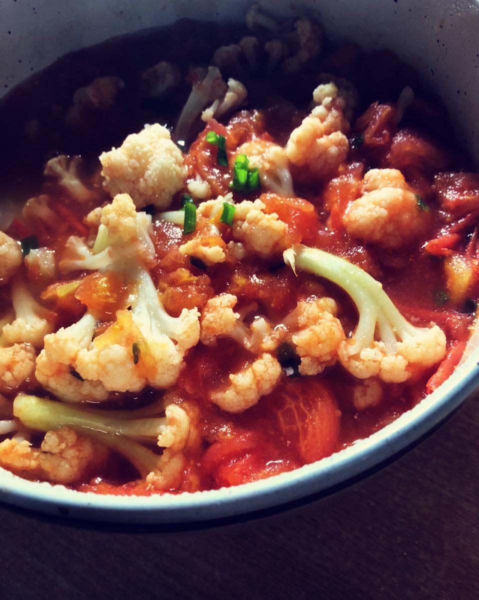 番茄炖花菜——无油的健康美味