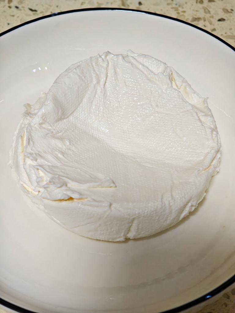 干噎酸奶