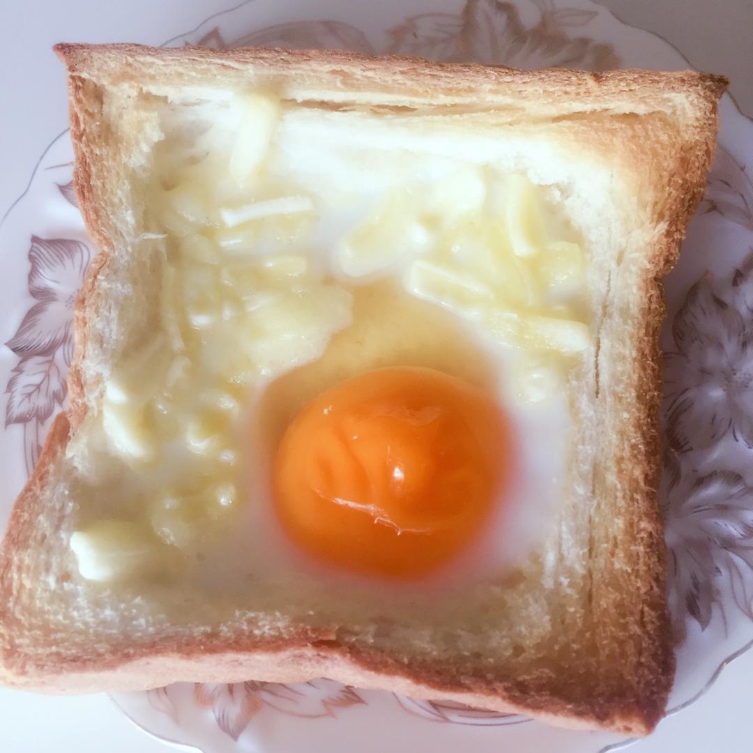 鸡蛋芝士烤吐司