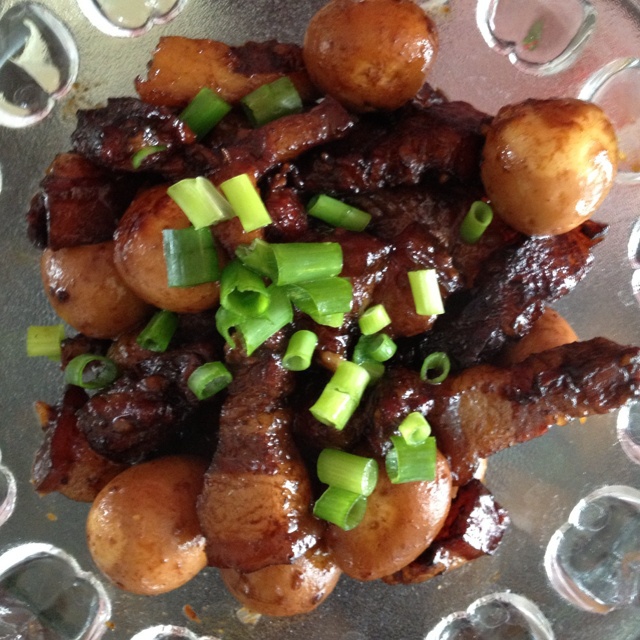 【曼食慢语】鹌鹑蛋红烧肉