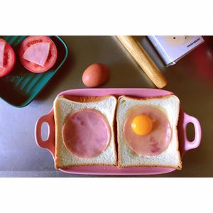 早餐之太阳蛋吐司切片的做法 步骤2