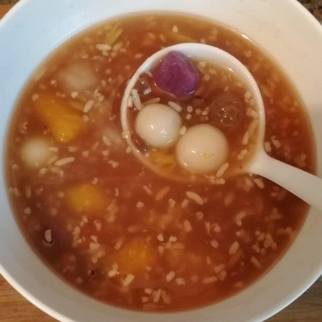 酒酿汤圆