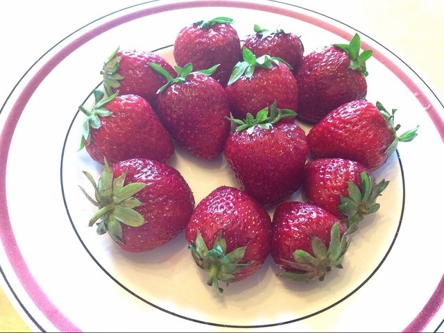 新鲜草莓的做法