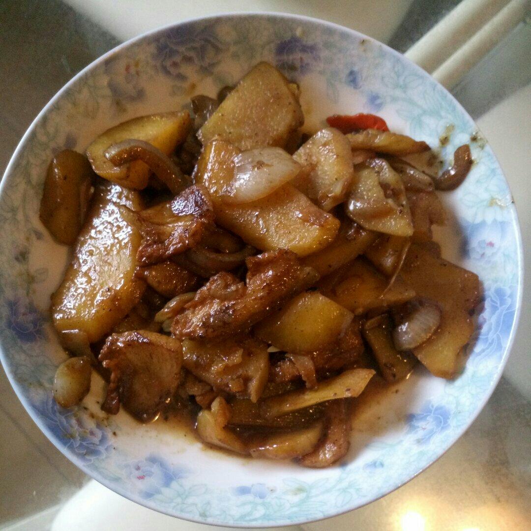 洋葱炒土豆