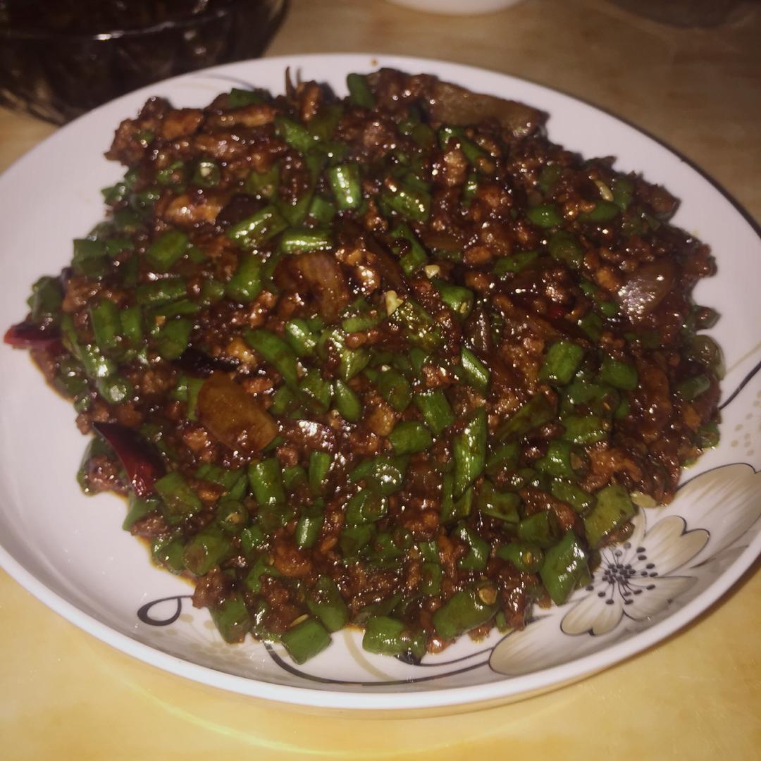 肉沫豆角下饭菜