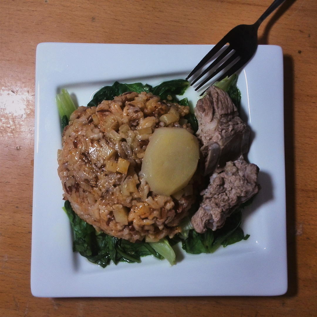 我做的饭会发光~