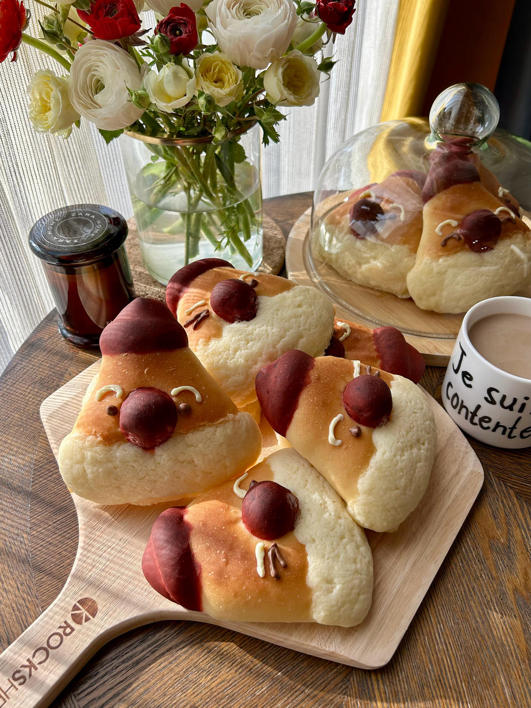 无需模具，圣诞限定|好吃又可爱的圣诞老人面包