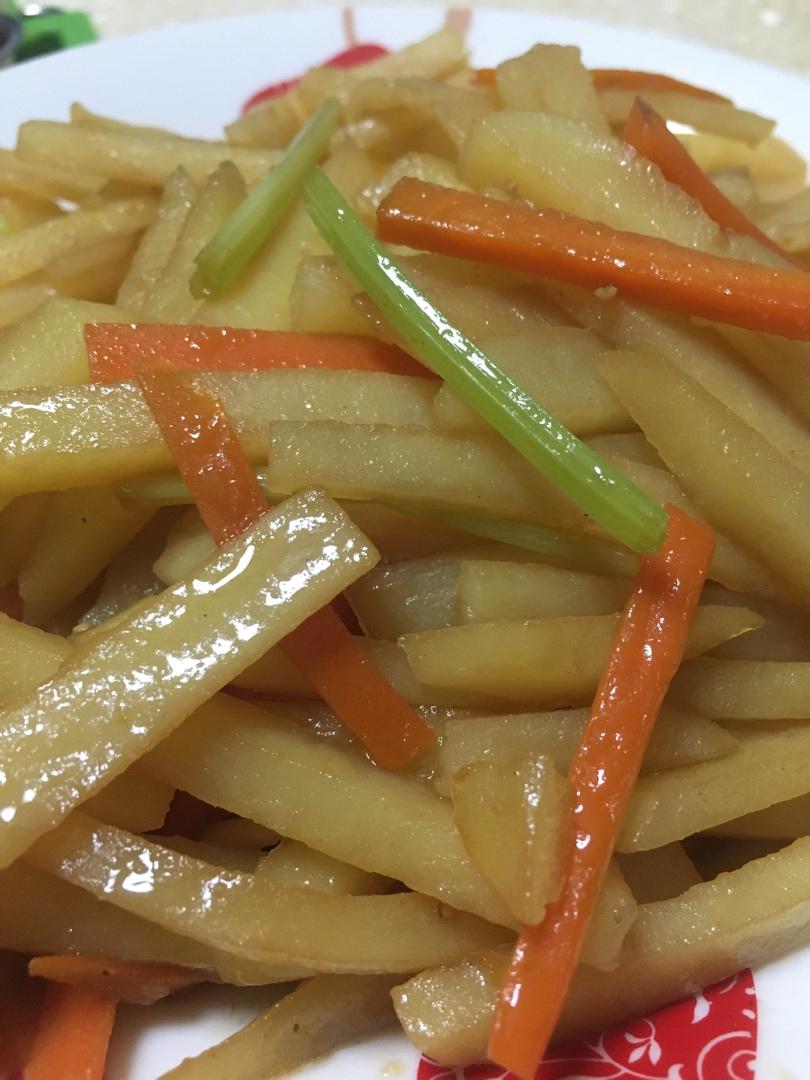 不放肉的红烧土豆